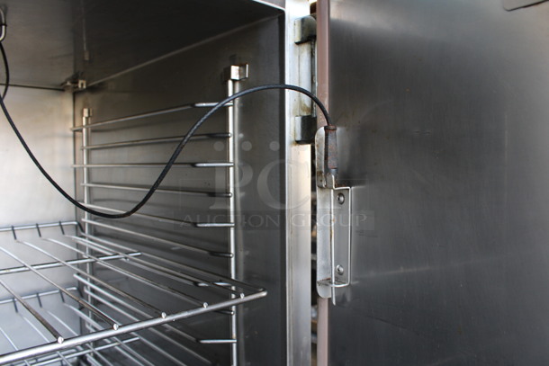 Alto Shaam Model 1200-TH-III Stainless Steel Commercial 2 Half Size Door Reach In Warming Cabinet  w/ 2 Probes on Commercial Casters. 208-240 Volts, 1 Phase. 25x33x74 - Image 5 of 8