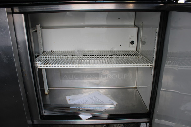 True Model TSSU-60-24M-B-ST Stainless Steel Commercial Sandwich Salad Prep Table Bain Marie Mega Top on Commercial Casters. 115 Volts, 1 Phase. 60x35x47. Tested and Working! - Image 6 of 7