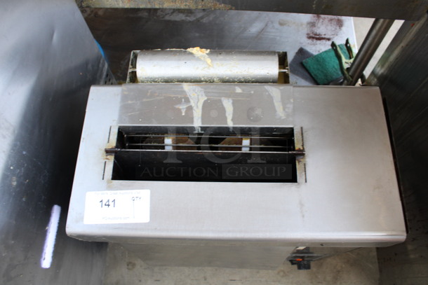 Roundup Model VCT-25CF Stainless Steel Commercial Countertop Vertical Contact Toaster w/ Buttering Attachment. 120 Volts, 1 Phase. 20x14x23. Tested and Working! - Image 3 of 8