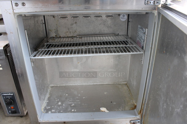 Continental Model SW27-12M Stainless Steel Commercial Sandwich Salad Prep Table Bain Marie Mega Top on Commercial Casters. 115 Volts, 1 Phase. 27.5x34x42. Tested and Working! - Image 5 of 6