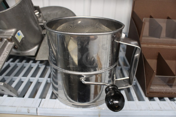 Metal Sifter. 8x6.5x6.5