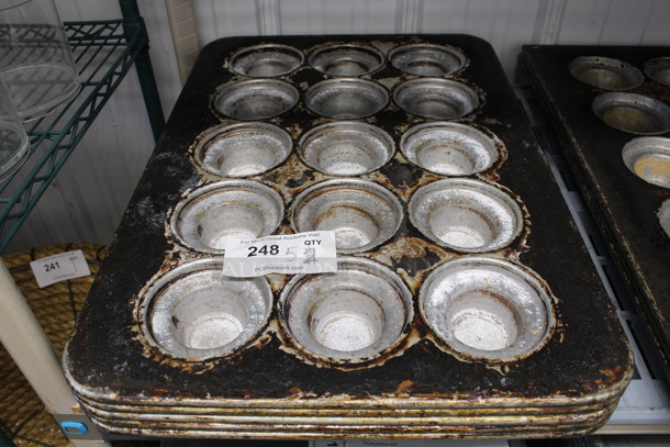 5 Metal 15 Cup Muffin Baking Pans. 18x26x2. 5 Times Your Bid!