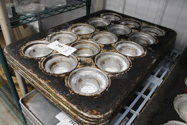 5 Metal 15 Cup Muffin Baking Pans. 18x26x2. 5 Times Your Bid! - Image 2 of 4