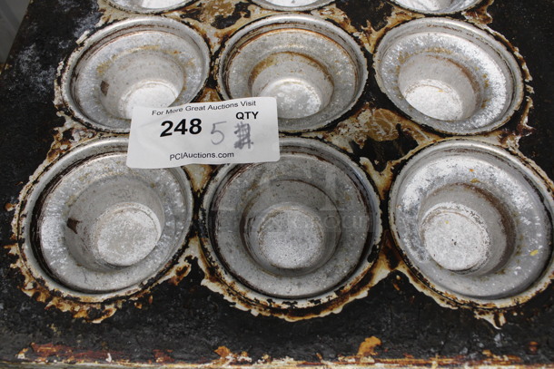 5 Metal 15 Cup Muffin Baking Pans. 18x26x2. 5 Times Your Bid! - Image 3 of 4