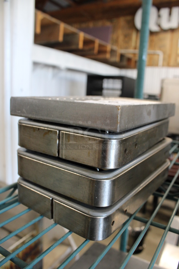 4 Metal Drip Trays. 8x5x1, 8.5x5x1. 4 Times Your Bid! - Image 3 of 3