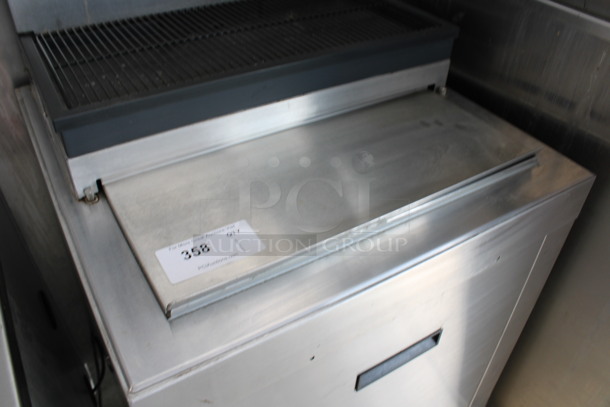 Stainless Steel Commercial 6 Flavor Carbonated Beverage Machine on Ice Bin. 25x25x57 - Image 4 of 5