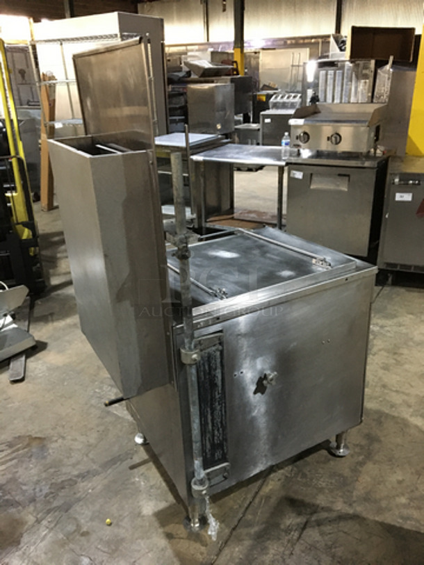Belshaw Commercial Natural Gas Powered 4 Burner Donut Fryer! With Backsplash! All Stainless Steel!  Model 718LCG Serial W3441! On Legs! - Image 3 of 9