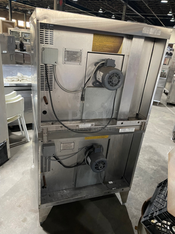 NICE! Duke Double Stacked Natural Gas Powered Heavy Duty Convection Oven! 6/13 Edition! With One View Through Door & One Solid Door! With Metal Racks! All Stainless Steel! On Legs! 2 X Your Bid! Makes One Unit! - Image 8 of 12