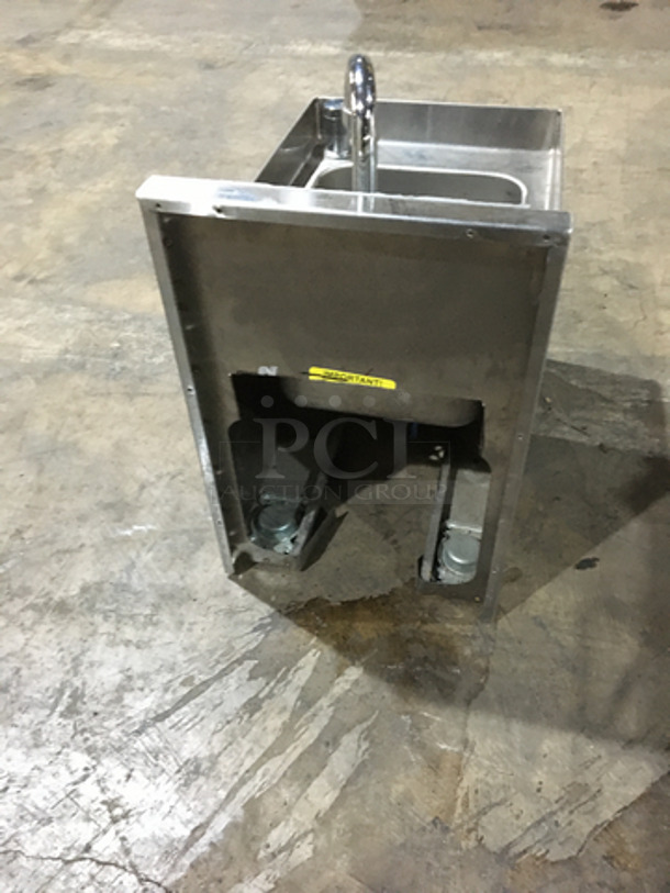 Choice Commercial Under The Bar Hand Sink! With Faucet! All Stainless Steel! Model CHSA12D Serial 391510! - Image 3 of 9
