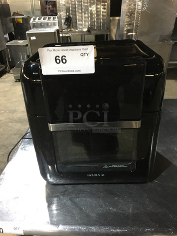 Insignia Countertop 10 Quart Digital Air Fryer! Model NSAFO6DBK1! 120V!