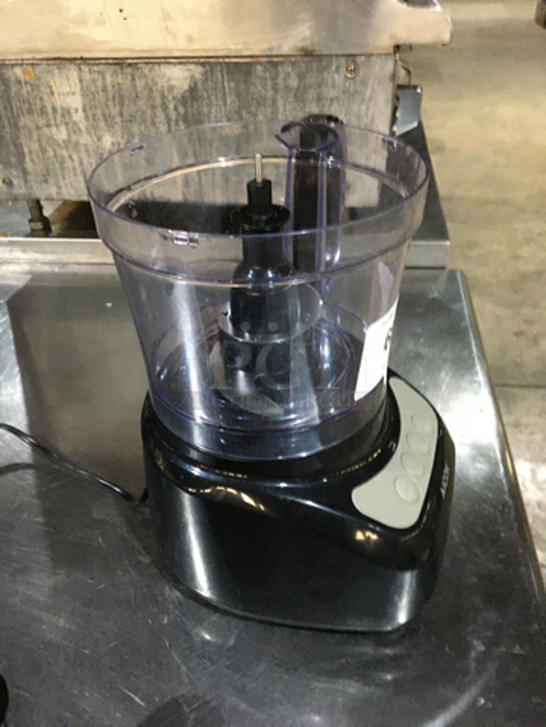 Aicok Commercial Countertop Food Processor! Model FP9042! 120V! - Image 2 of 9