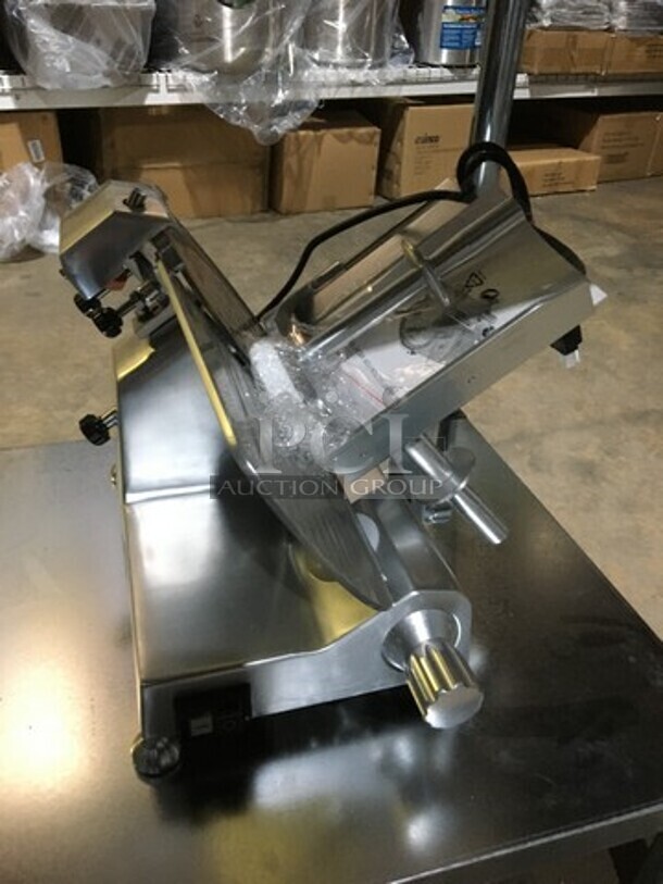 WOW! BRAND NEW IN A BOX! 2020 USR 10 Inch Blade Commercial Meat Slicer! Model HBS250L! 115V 1 Phase! - Image 2 of 11