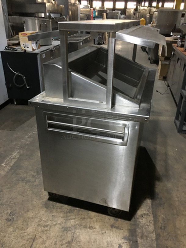 Delfield Commercial Cold Pan/Fresh Fish Display Case/Salad Bar Island/Sandwich Prep Combo! With Overhead Sneeze Guard! With 2 Storage Shelves! Model KCSC50NU! 115V 1Phase! On Casters! - Image 4 of 8