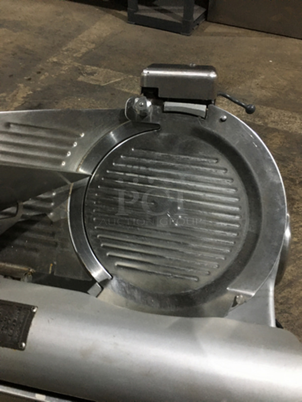 Hobart Commercial Countertop Deli Meat Slicer! All Stainless Steel! Model 1912 Serial 561060460! 120V 1Phase! - Image 5 of 9