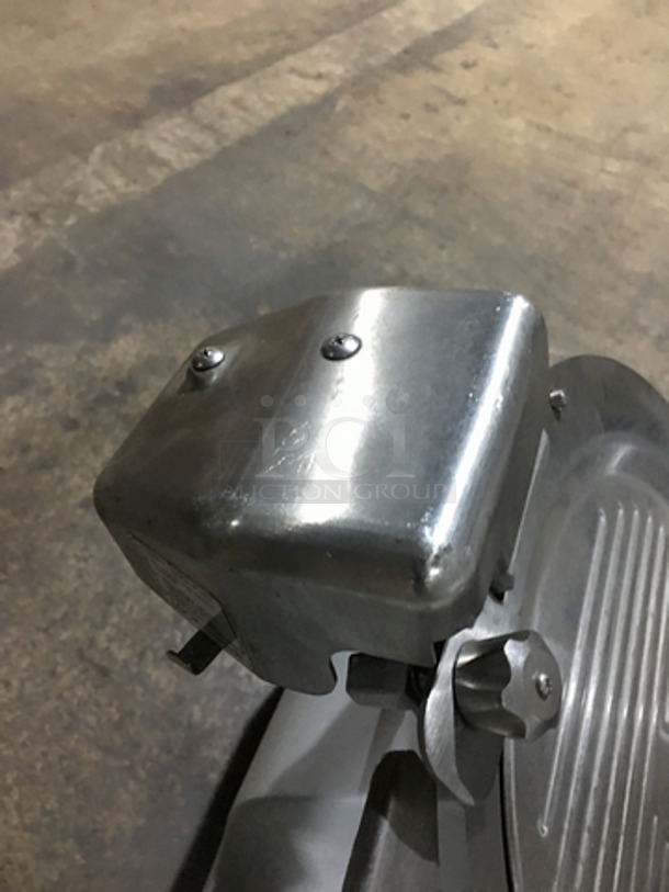 Hobart Commercial Countertop Deli Meat Slicer! All Stainless Steel! Model 1912 Serial 561060460! 120V 1Phase! - Image 8 of 9
