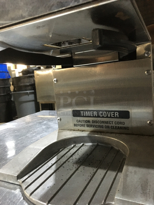 Sweet! Grindmaster Dual Bin Coffee Bean Grinder! Model 250 Serial L058945! 115V 1Phase!
 - Image 8 of 9