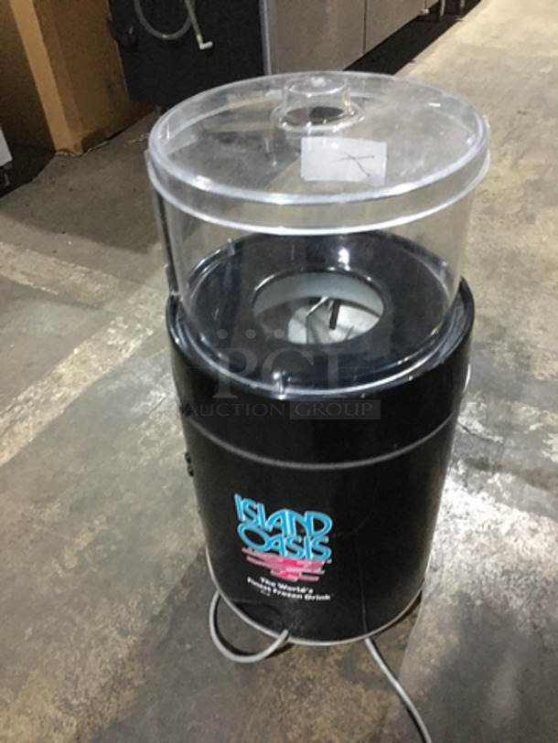 Nice! Island Oasis Commercial Ice Shaver Blender Machine! Model SB3X Serial A7912X! 115V 1 Phase!
 - Image 4 of 9