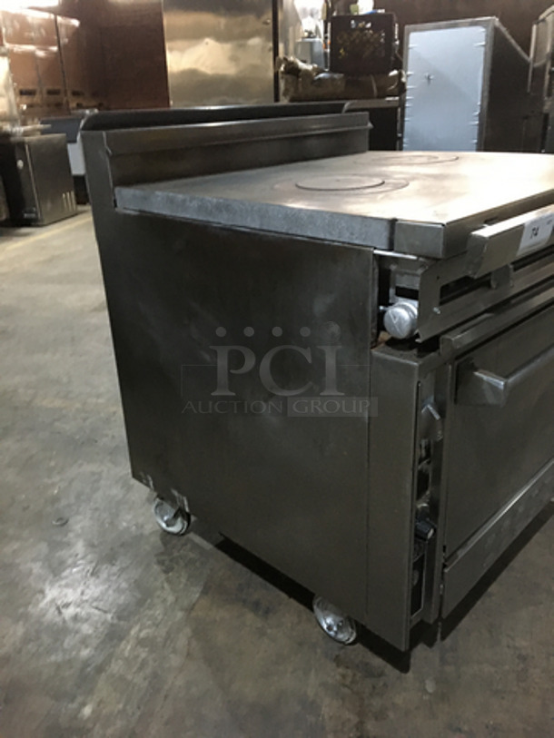 Jade Range Commercial Natural Gas Powered French Top/Hot Plate Stove! With Full Size Oven Underneath! All Stainless Steel! On Casters! - Image 2 of 11