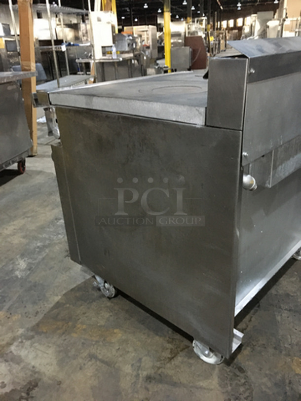 Jade Range Commercial Natural Gas Powered French Top/Hot Plate Stove! With Full Size Oven Underneath! All Stainless Steel! On Casters! - Image 4 of 11