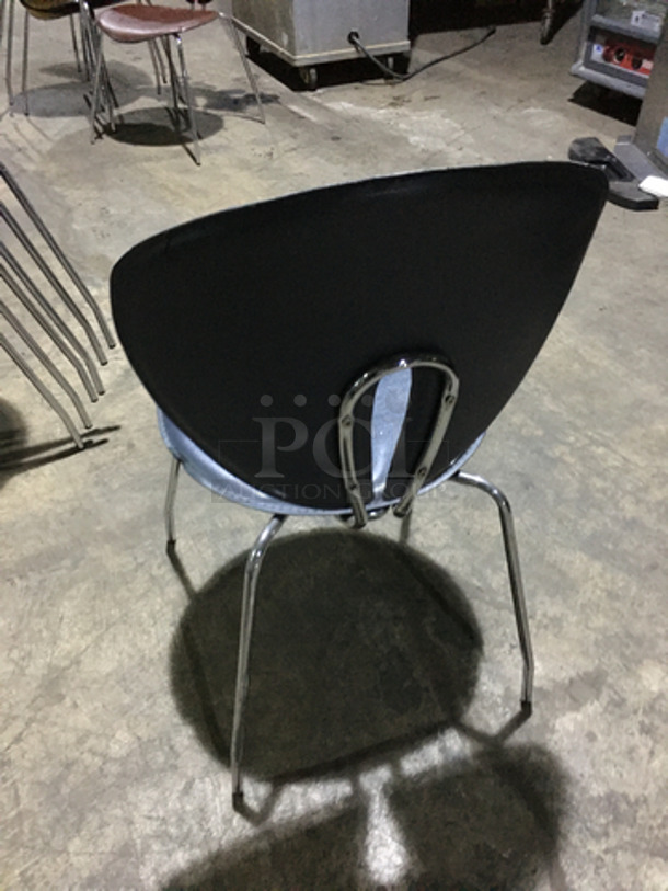Modern Style Cushioned Dining Chairs! With Metal Legs! 7 X Your Bid! - Image 5 of 7