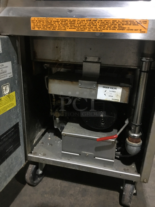 Frymaster Commercial LP Gas Powered Pasta Cooker! With Backsplash! All Stainless Steel! On Casters! Model GPCSC Serial 1604KI0011! 110/120V 1Phase! - Image 6 of 9