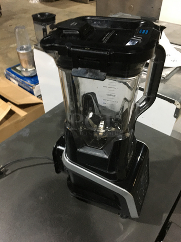 Ninja Commercial Countertop Blender! - Image 2 of 8
