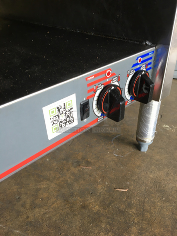 APW Wyott Commercial Countertop Hot Dog Roller Grill! All Stainless Steel! Model HRS755T Serial 817961707365! 208/240V 1Phase!
 - Image 7 of 9