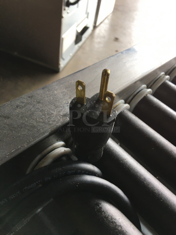 APW Wyott Commercial Countertop Hot Dog Roller Grill! All Stainless Steel! Model HRS755T Serial 817961707365! 208/240V 1Phase!
 - Image 9 of 9