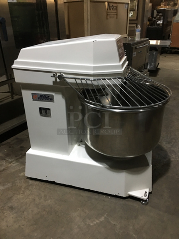 Southstar Commercial Floor Style 50 KG Capacity Spiral Mixer! With Bowl& Bowl Guard! With Dough Hook Attachment! Model NFJ50 Serial 0241! 220V! - Image 3 of 9