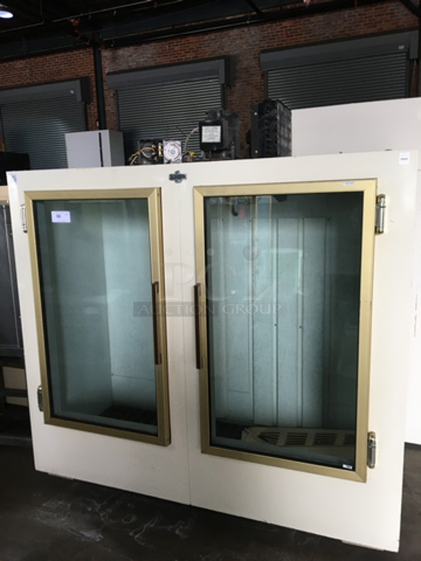 Leer Commercial 2 Door Bagged Ice Freezer Merchandiser! Model 602UA45MGME Serial 735101! 115V! Working When Removed! 