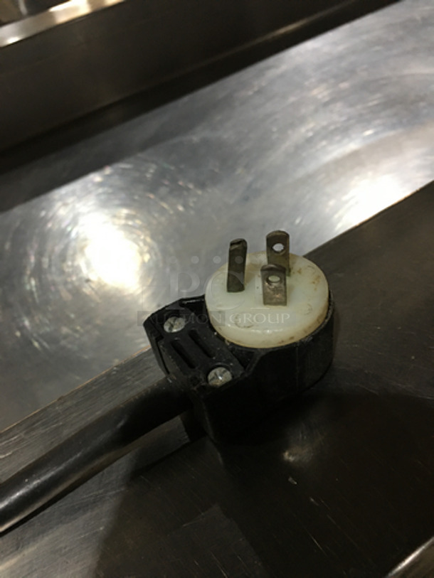 Precision Refrigerated Cold Pan/Salad Bar Unit! Model BLC3BU Serial 45733! 120V 1 Phase! On Commercial Casters! - Image 8 of 8