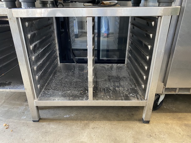 Rational Stainless Steel Commercial Electric Powered SelfCooking Center Combitherm Convection Oven on Equipment Stand. 208 Volts, 3 Phase. 33x33x59 - Image 7 of 7
