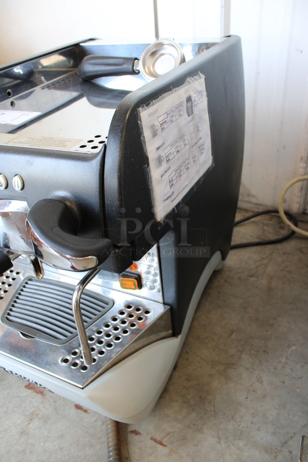 Rancilio Epoca Stainless Steel Commercial Countertop Single Group Espresso Machine w/ 2 Portafilters and Steam Wand. 115 Volts, 1 Phase. 14x23x20 - Image 8 of 10