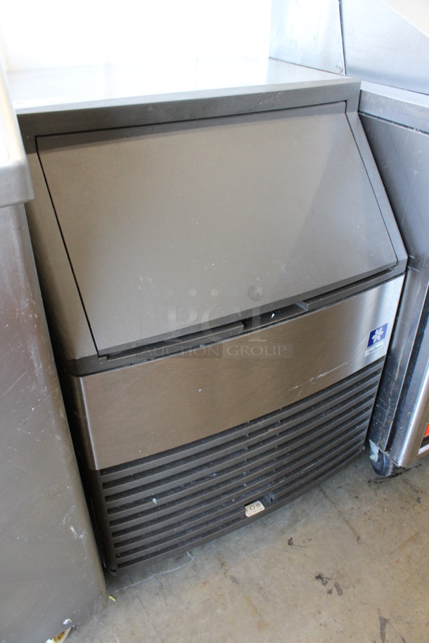2012 Manitowoc Model QD0132A Stainless Steel Commercial Air Cooled Self Contained Ice Machine. 115 Volts, 1 Phase. 26x25x37 - Image 2 of 7