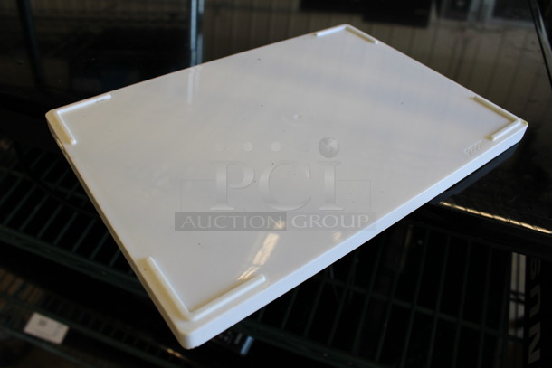 ALL ONE MONEY! Lot of 11 White Poly Trays! 7x10x0.5 - Image 3 of 3