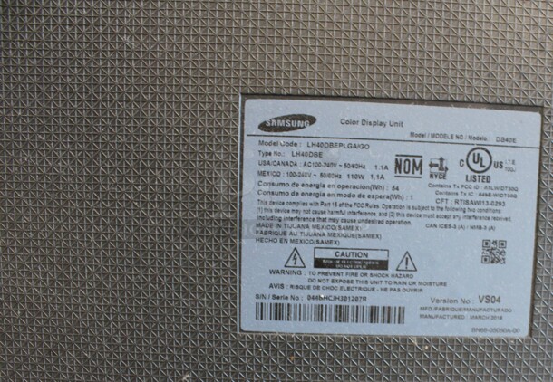 Samsung Model DB40E 40" Color Display Monitor w/ Mount and Remote. 100-240 Volts, 1 Phase. Buyer Must Pick Up - We Will Not Ship This Item. Tested and Working! - Image 9 of 11