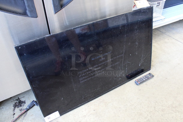 Samsung Model DB40E 40" Color Display Monitor w/ Mount and Remote. 100-240 Volts, 1 Phase. Buyer Must Pick Up - We Will Not Ship This Item. Tested and Working! - Image 3 of 9