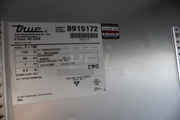 2016 True Model T-19F Stainless Steel Commercial Single Door Reach In Freezer w/ Poly Coated Racks on Commercial Casters. 115 Volts, 1 Phase. 27x25x79. Tested and Working! - Image 6 of 7