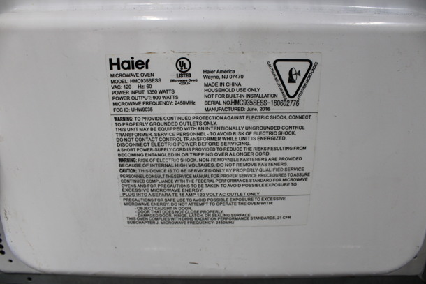 Haier Model HMC935SESS Countertop Microwave Oven w/ Plate. 120 Volts, 1 Phase. 19x13x11 - Image 5 of 5