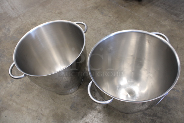2 Metal Bowls w/ 2 Handles. 11.5x9x8.5. 2 Times Your Bid! - Image 3 of 3