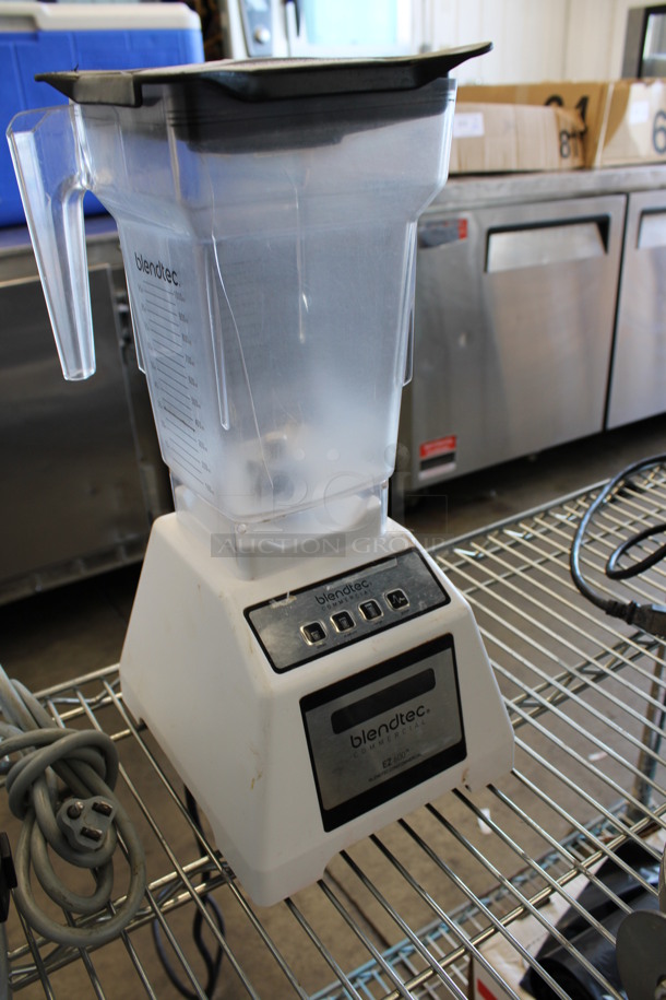 Blendtec Model ES3 Metal Commercial Countertop Blender w/ Pitcher and Lid. 100-127 Volts, 1 Phase. 7x8x15. Tested and Working! - Image 3 of 6