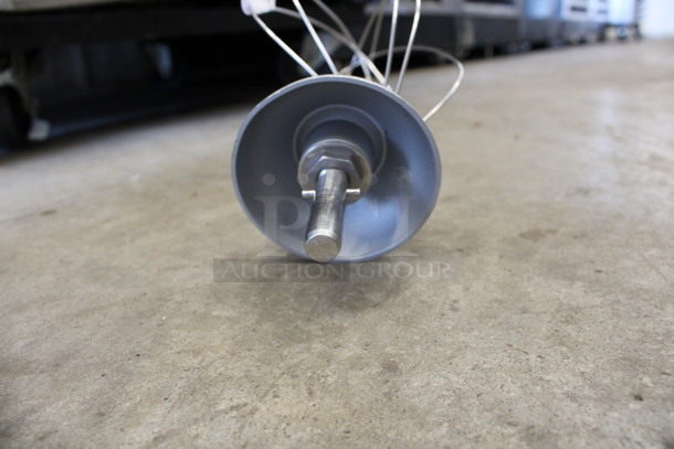Metal 7 Quart Whisk Mixer Attachment. Goes GREAT w/ Item 92! 5.5x5.5x9 - Image 3 of 3