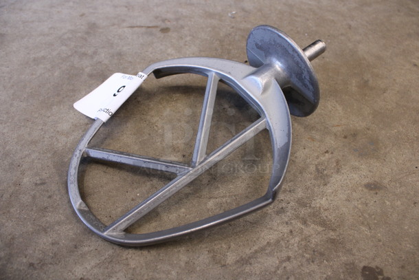 Metal 7 Quart Paddle Mixer Attachment. Goes GREAT w/ Item 92! 6x3x9 - Image 2 of 3
