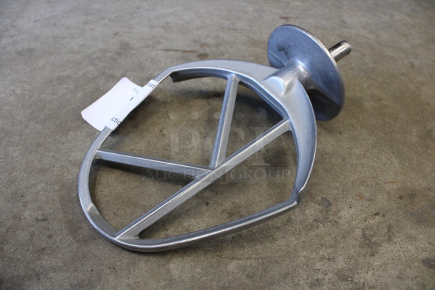 Metal 7 Quart Paddle Mixer Attachment. Goes GREAT w/ Item 92! 6x3x9 - Image 2 of 3