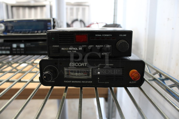 Road Patrol XK and Escort Radar Warming Receiver. 5.5x5x3 - Image 2 of 4