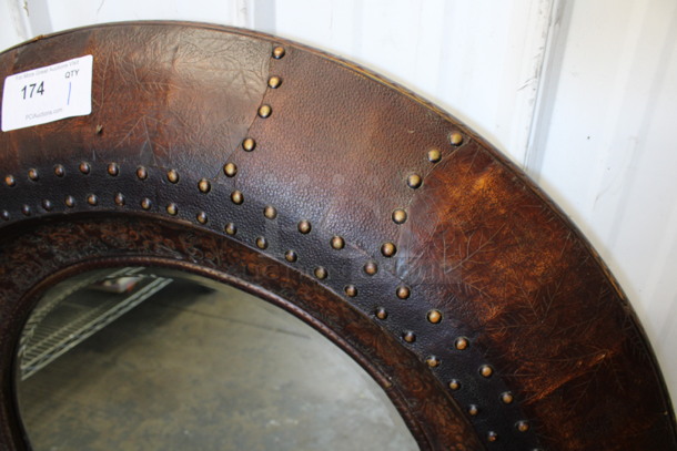 Brown Framed Round Mirror. 40x3x40 - Image 5 of 5