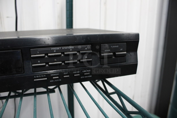 Yamaha TX-492 Natural Sound AM/FM Stereo Tuner. 17x10.5x3.5 - Image 4 of 4