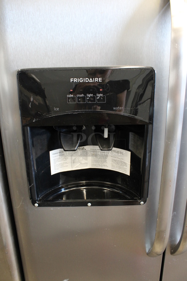 Frigidaire Model FFHS2611PFEA Chrome Finish Cooler Freezer Combo Unit. 115 Volts, 1 Phase. 36x34x68.5. Tested and Powers On But Does Not Get Cold - Image 4 of 12