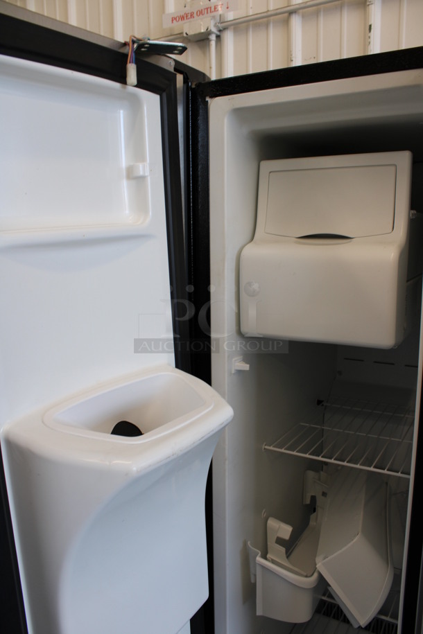 Frigidaire Model FFHS2611PFEA Chrome Finish Cooler Freezer Combo Unit. 115 Volts, 1 Phase. 36x34x68.5. Tested and Powers On But Does Not Get Cold - Image 5 of 12