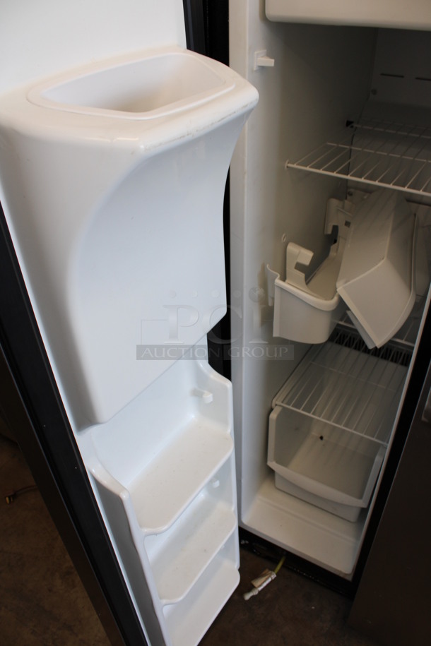 Frigidaire Model FFHS2611PFEA Chrome Finish Cooler Freezer Combo Unit. 115 Volts, 1 Phase. 36x34x68.5. Tested and Powers On But Does Not Get Cold - Image 6 of 12